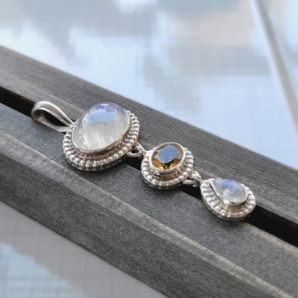 Vtg set | Citrine and rainbow moonstone sterling silver earrings & pendant - Picture 10 of 13